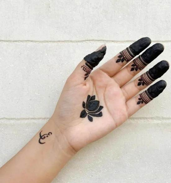 mehndi design simple