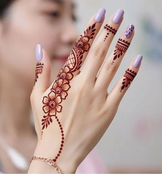 mehndi design simple