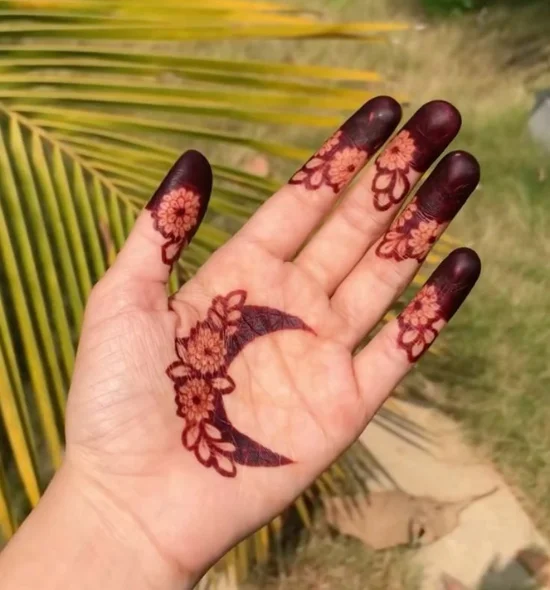 front hand simple mehndi design